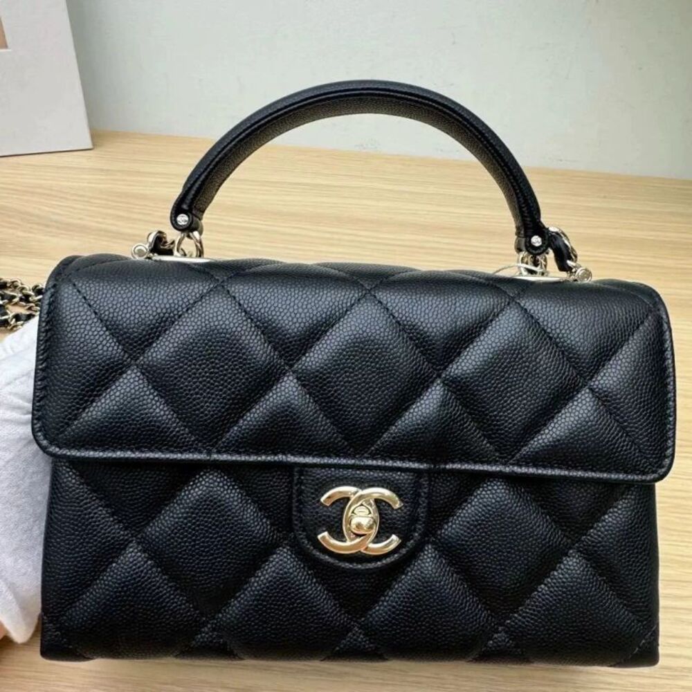Chanel Women Pre-Loved Bag Brand New Condition